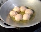 Foto langkah ke 5 dari resep Donat Bomboloni Ubi ungu.