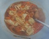 Foto langkah ke 8 dari resep REAL Tomato Soup with Chicken Ball Warisan Oma.