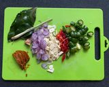 Foto langkah ke 1 dari resep Orek Tempe Cabe Hijau.