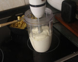 Foto del paso 1 de la receta: Arroz con batido de chocolate y melocotones