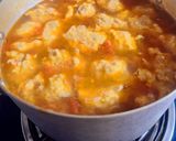 A picture of step 5 of Bún Riêu with Shrimp and Pork.