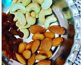 A picture of step 5 of Aaloo ka halwa.