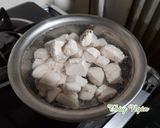Hình bước làm 2 của món Nui nấu ức gà & rau củ