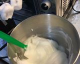 Hình bước làm 7 của món Bánh bông lan xoài và chanh dây..