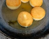 Foto langkah ke 7 dari resep Donat Tape Tanpa Telur.