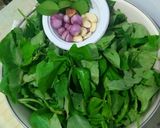 Foto langkah ke 1 dari resep Botok Daun Lembayung.