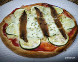 Foto del paso 7 de la receta: Tortipizza de calabacín, queso y anchoas