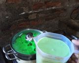 Foto langkah ke 7 dari resep Kue Mangkuk Pandan.