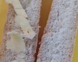 A picture of step 5 of Cream cheese panini.