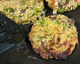 Foto del paso 3 de la receta: 🍔🥦🍄Medallones de brócoli, champiñón y avena - Hamburguesas vegetales🍄🥦🍔