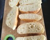 Foto langkah ke 1 dari resep Garlic Bread.