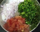 A picture of step 1 of Vegetable Yoghurt Dip.