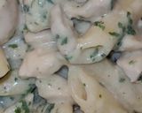 Une image de l'étape 11 de Pâtes Alfredo au poulet et mozzarella.