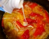 Foto del paso 5 de la receta: Filetes de lomo de cerdo en salsa de pimientos del piquillo