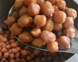 A picture of step 3 of Amritsari Chole.