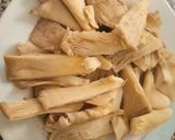 Foto del paso 2 de la receta: Gírgoles salteadas con aceite de Olesa de Montserrat