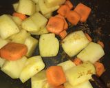 Hình bước làm 2 của món Curry (Cà ri bò kiểu Nhật)