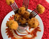 A picture of step 5 of Leftover Rice Bhajiya.