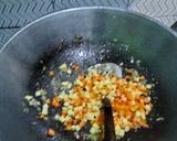 Foto langkah ke 2 dari resep Martabak Shanghai.
