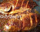 Foto langkah ke 5 dari resep Ikan Bakar Pedas Manis 🐳.