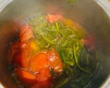 पालक का सूप(Palak ka soup recipe in Hindi) रेसिपी चरण 2 फोटो