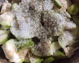 A picture of step 2 of Guava salad.