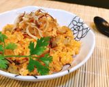 Hình bước làm 4 của món Cơm chiên gấc