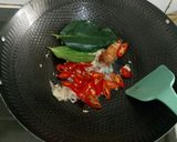 Foto langkah ke 3 dari resep Tumis Toge, Buncis, dan Tempe.