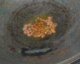Foto langkah ke 2 dari resep Sambal Terasi Kacang.