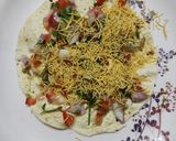 A picture of step 4 of Papad chat.