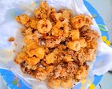 Foto langkah ke 2 dari resep Cumi Saos Telur asin.