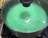 A picture of step 3 of Pandan Rice Porridge.