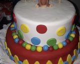 Foto del paso 9 de la receta: ❌Torta de Fondant❌ El mono Jorge 🐒🐵