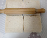 Foto del paso 1 de la receta: Arrollado de pan molde relleno de salmón ahumado y palmitos