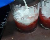 Foto langkah ke 2 dari resep Strawberry Yakult.