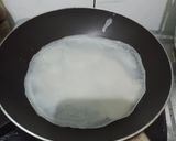 Foto langkah ke 3 dari resep Kulit risoles tanpa telur.