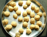 வெல்ல சீடை, வெல்ல தேன்குழல் ரெசிபி ஸ்டேப் 5 புகைப்படம்