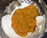 A picture of step 4 of Creamy Mango Mousse.