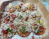 બિસ્કીટ પીઝા (Biscuit Pizza Recipe In Gujarati) રેસીપી સ્ટેપ5ફોટો
