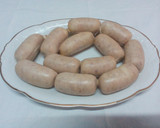 Foto del paso 1 de la receta: Aperitivo de morcilla blanca (blanquets) con rábanos