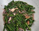 Foto langkah ke 4 dari resep Oseng Kacang Panjang Tempe.