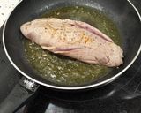 Foto del paso 3 de la receta: Lomo de cerdo asado con salsa de naranja, mostaza y miel