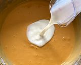 A picture of step 6 of Custard Cream Dorayaki.