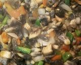 Foto del paso 1 de la receta: Milanesa rellena de huitlacoche, champinones, chile morron, jalapeno,champinones y tomate