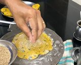 મેથી-બાજરીના ઢેબરા રેસીપી સ્ટેપ8ફોટો