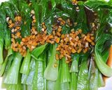 Foto langkah ke 4 dari resep Tumis Pokcoy Bawang Putih.