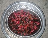 சிவப்பு தண்டு கீரை பொரியல்(sivappu thandu keerai poriyal recipe in tamil) ரெசிபி ஸ்டேப் 4 புகைப்படம்