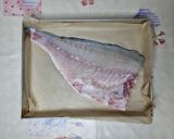 Foto del passaggio 2 della ricetta Filetto di orata con panure