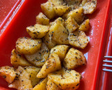Foto del paso 3 de la receta: Papas gajo en Lékué