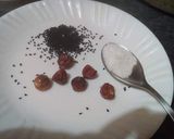 A picture of step 2 of ✡🔴✡KHATTI MEETHI KAREE KI CHUTNEY(raw mango).
